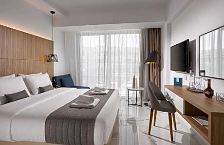 Double or Twin Room with Side Sea View