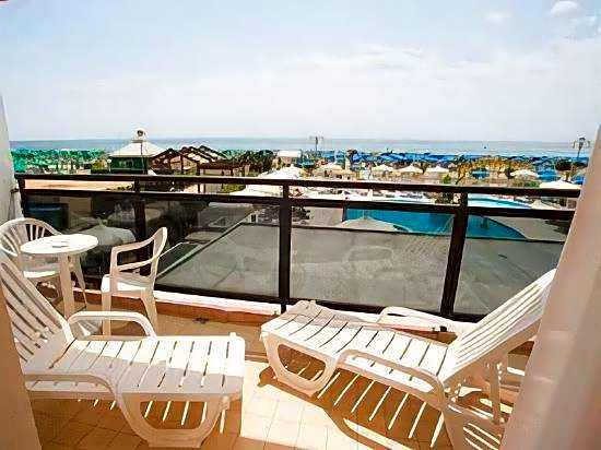 Baia del Mar Beach Boutique Hotel