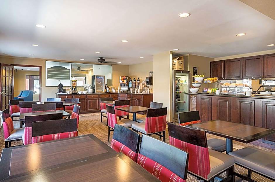 Quality Inn Parkersburg North-Vienna