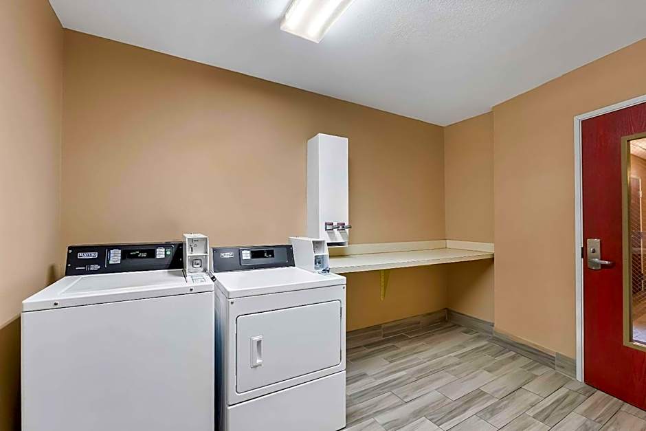 Comfort Suites Panama City near Tyndall AFB