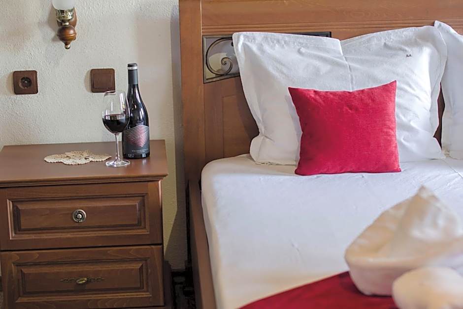 Family Hotel Dinchova kushta