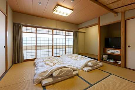 Japanese Room (10 Tatami) - Non-Smoking