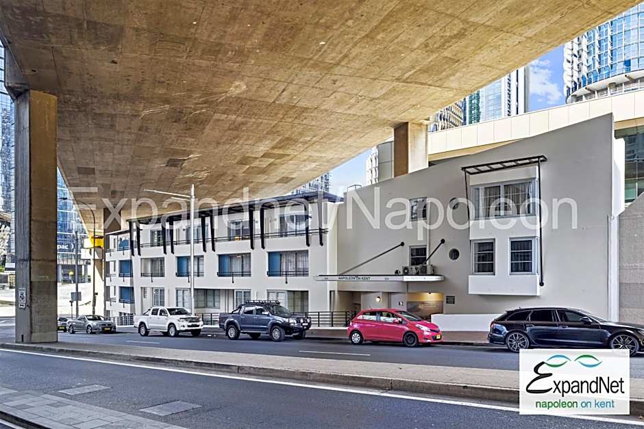 Napoleon On Kent Hotel