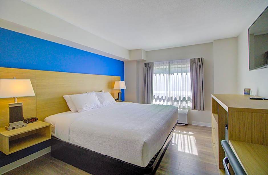 Baymont by Wyndham Gold River