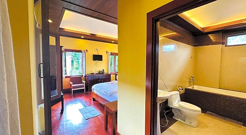 Villa Phonethip Mekong Riverside