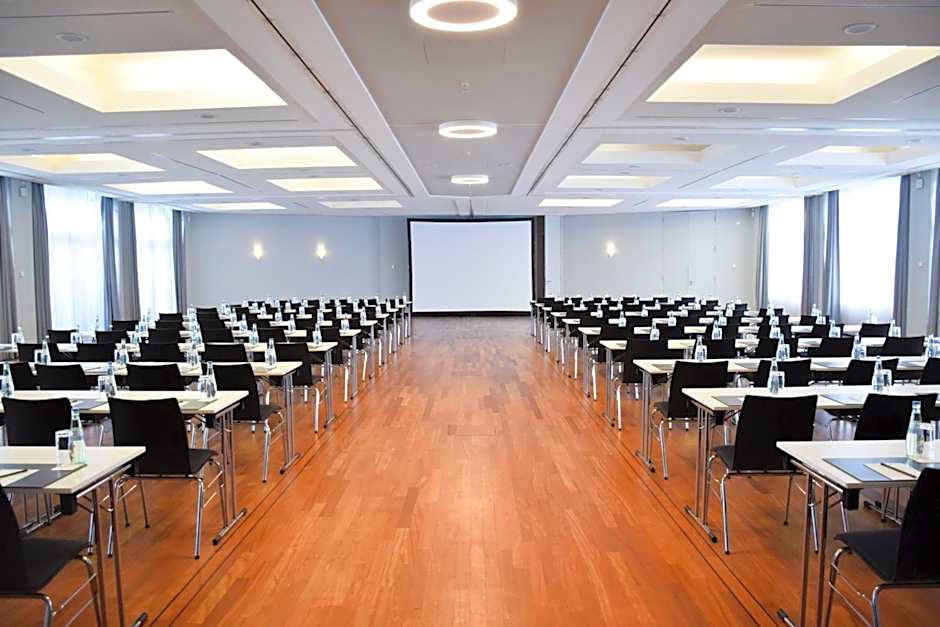 Radisson Blu Park Hotel And Conference Centre