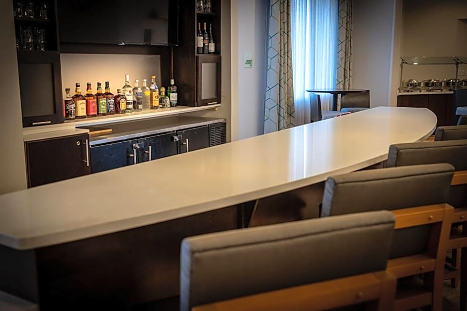 Holiday Inn Hotel & Suites Memphis-Wolfchase Galleria By IHG