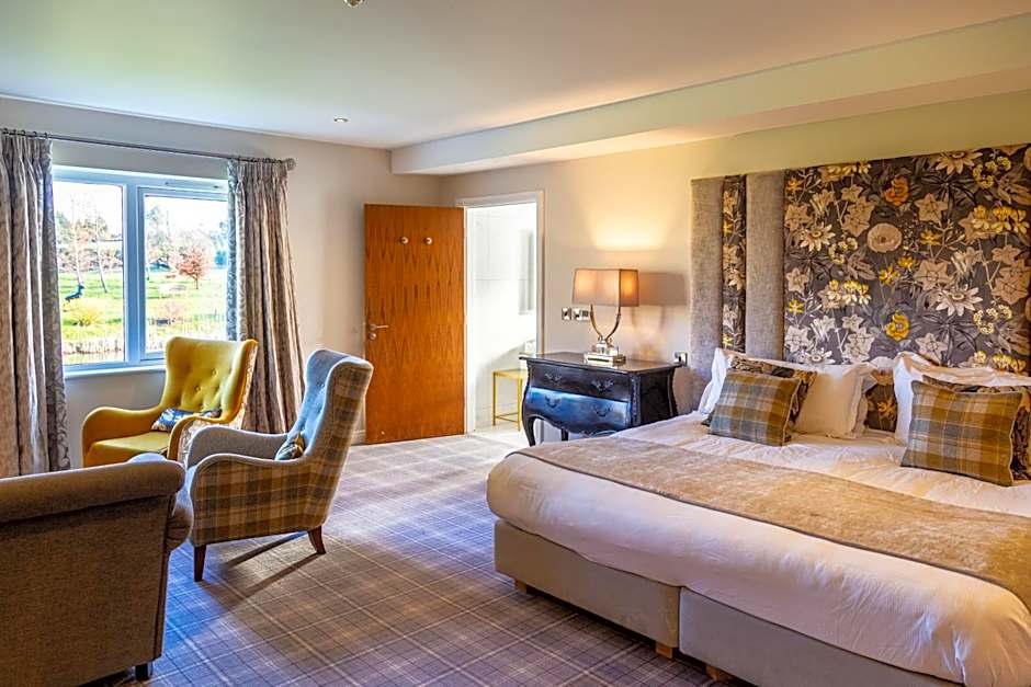 Peak Edge Hotel