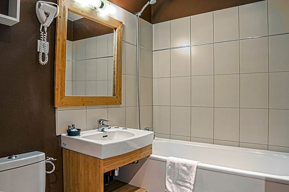 Hôtel-Spa-Piscine Le Petit Castel Beuzeville-Honfleur