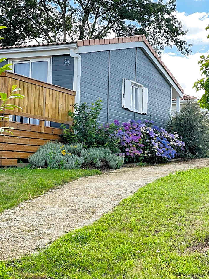 Domaine Mélusine - à 2km du Puy duFou France !