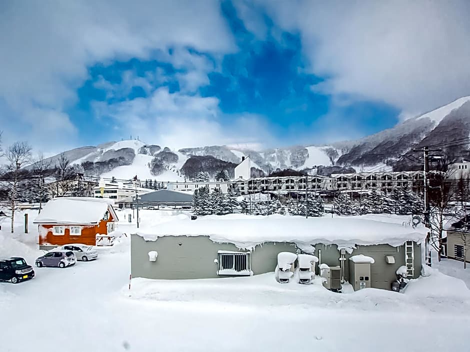 Rusutsu Lodges Pension Lilla Huset