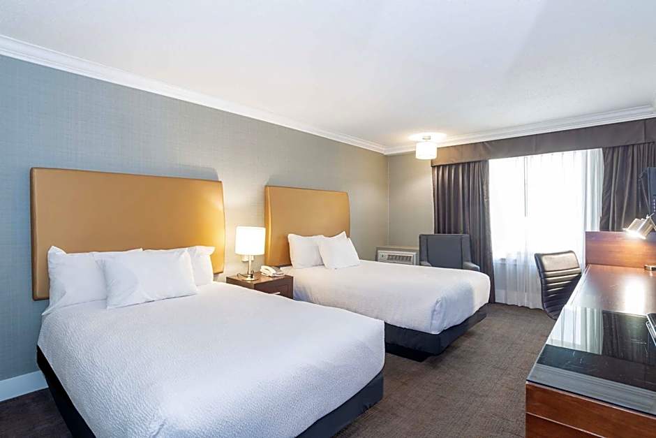 Sandman Hotel & Suites Vernon