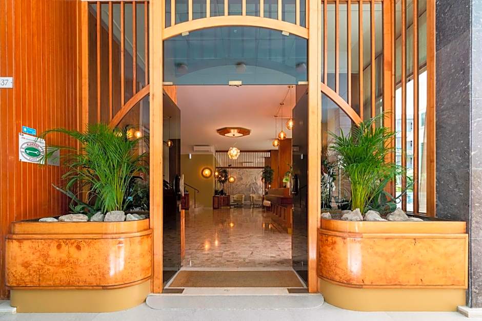 Continental B&B City Hotel