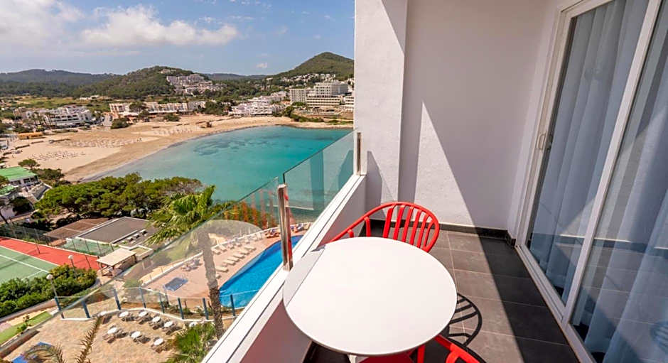 Palladium Hotel Cala Llonga - Adults Only