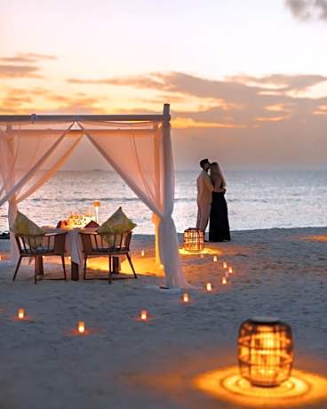 Handhuvaru Maldives  Sh.Milandhoo