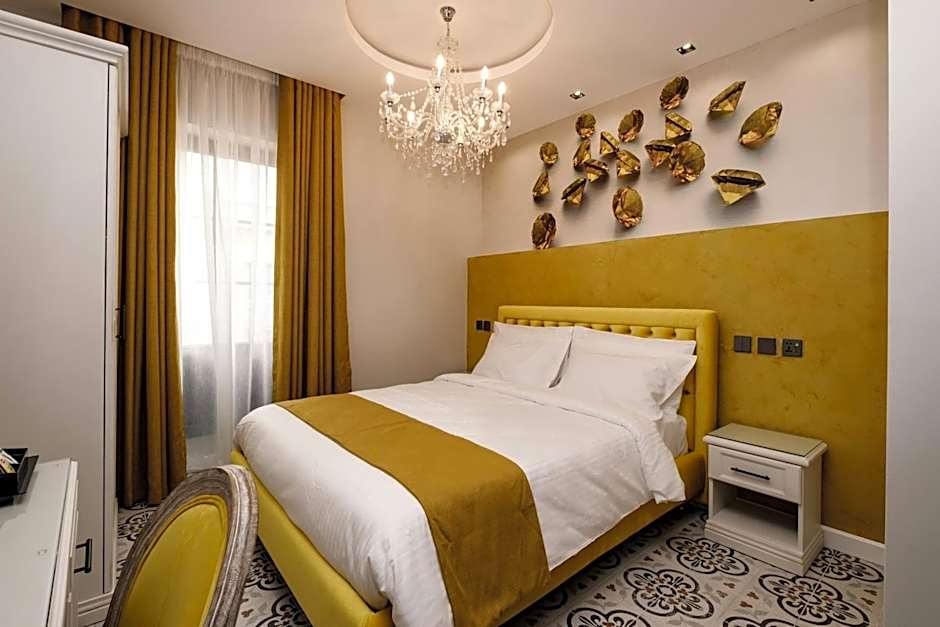 Casa Reale City Living by Sterling