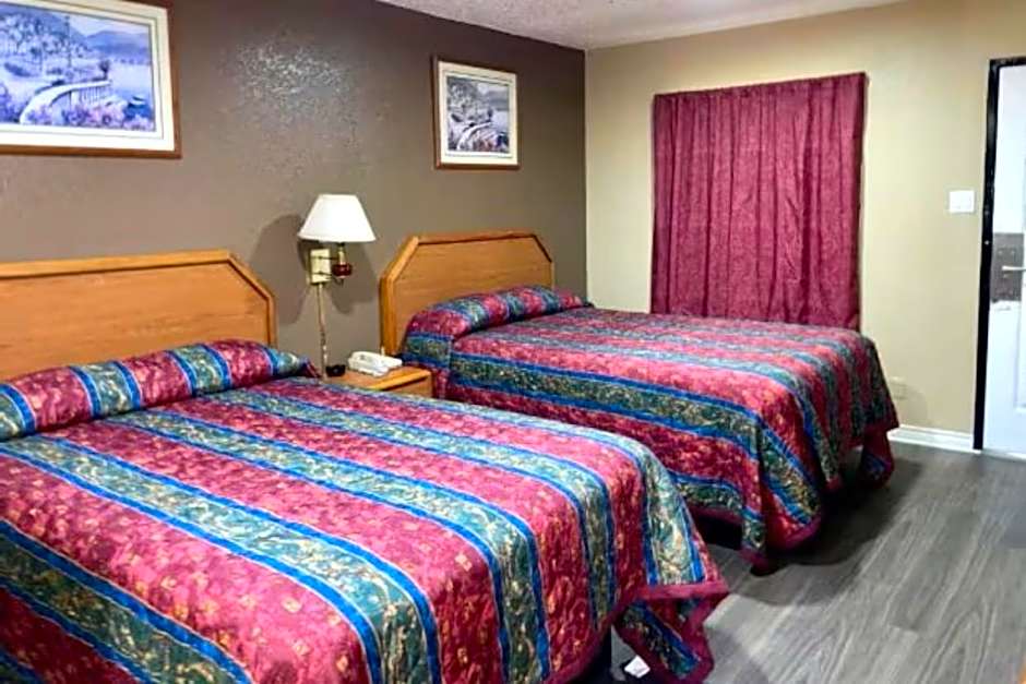 Golden Inn Dallas by Hotel O