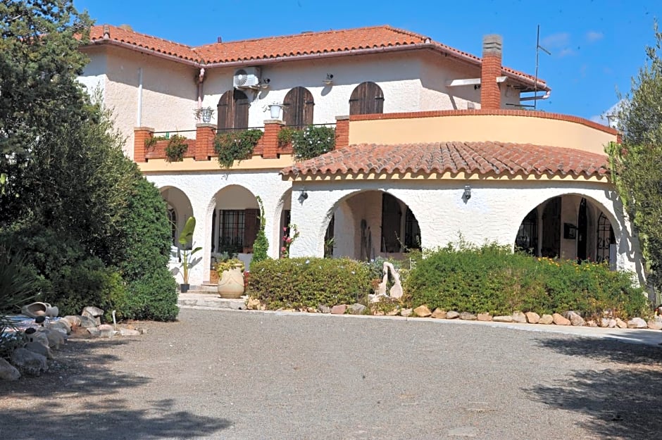 Villa DESIDERIA B&B