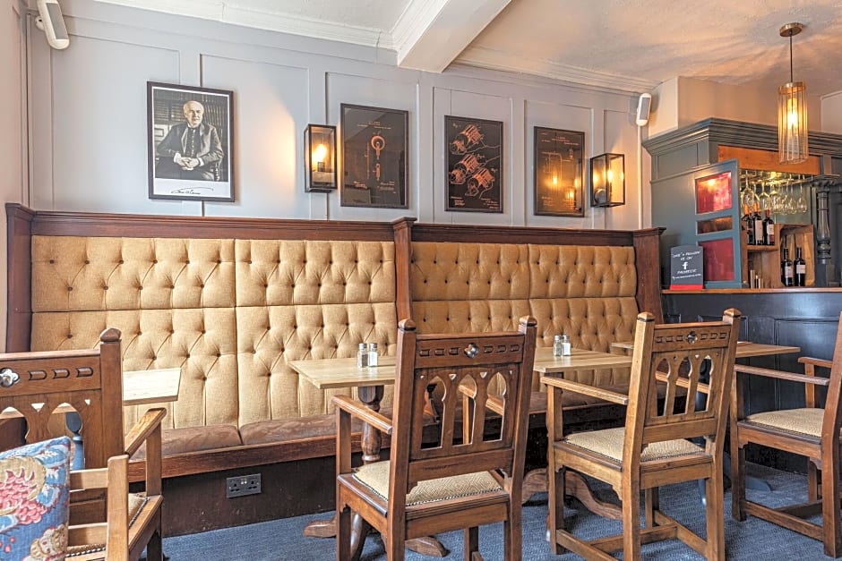 Kings Arms and Royal Hotel 