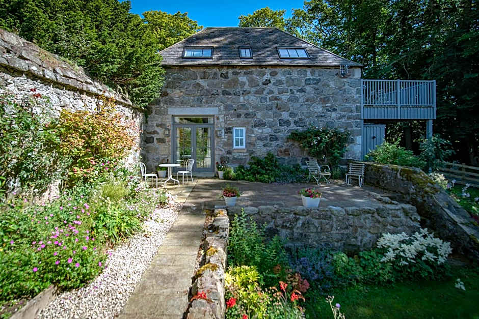 The Lodges @ Barra Castle