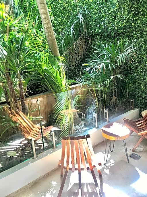 012 Modern Studio Luxurious Condo Wifi 100 Mb