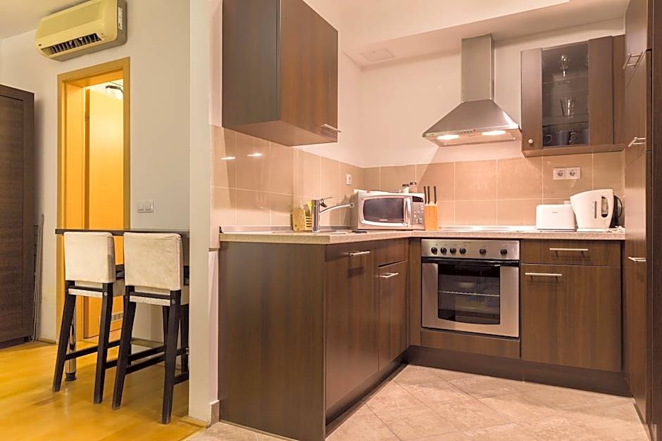 Gozsdu Court Budapest