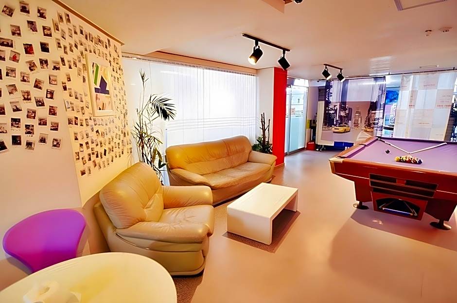 One Way Guesthouse Busan