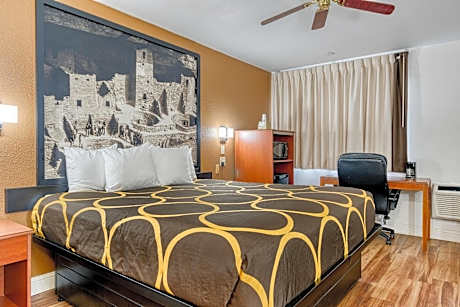 King Room - Non-Smoking