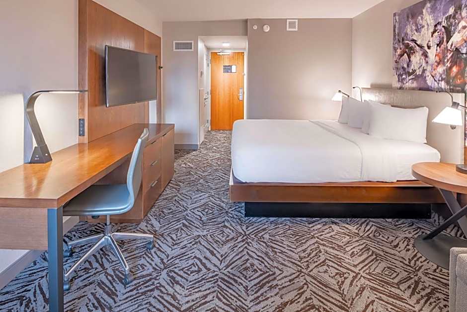 DoubleTree By Hilton Hotel Dallas-Farmers Branch