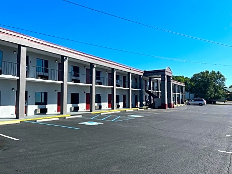 Red Roof Inn Kimball, TN - I-24