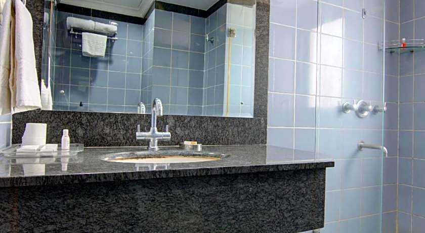 Tristar Service Apartments