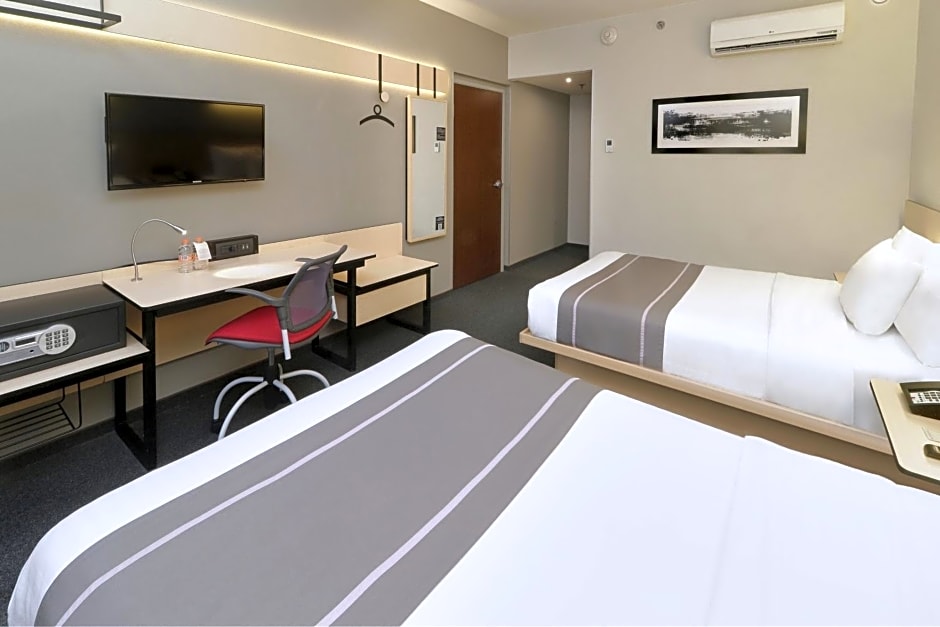 City Express Plus by Marriott Monterrey Nuevo Sur