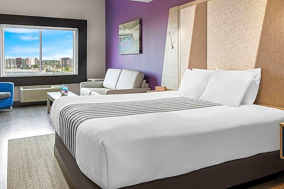 Best Western Premier Winnipeg East