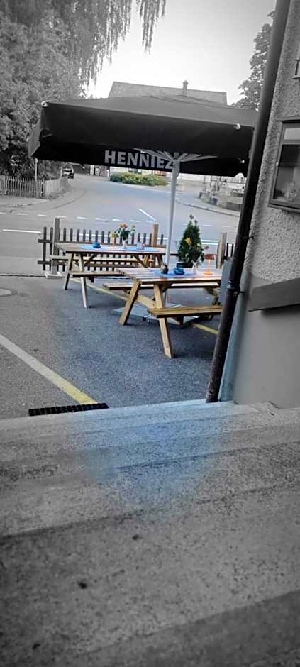 Hotel / Restaurant Post