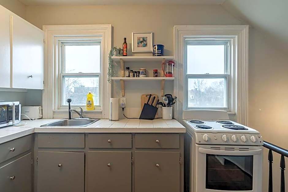 Sunny Loft #4, Historic Home