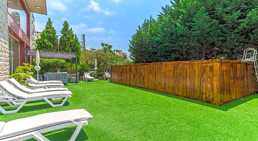 Al Murjan Palace Hotel