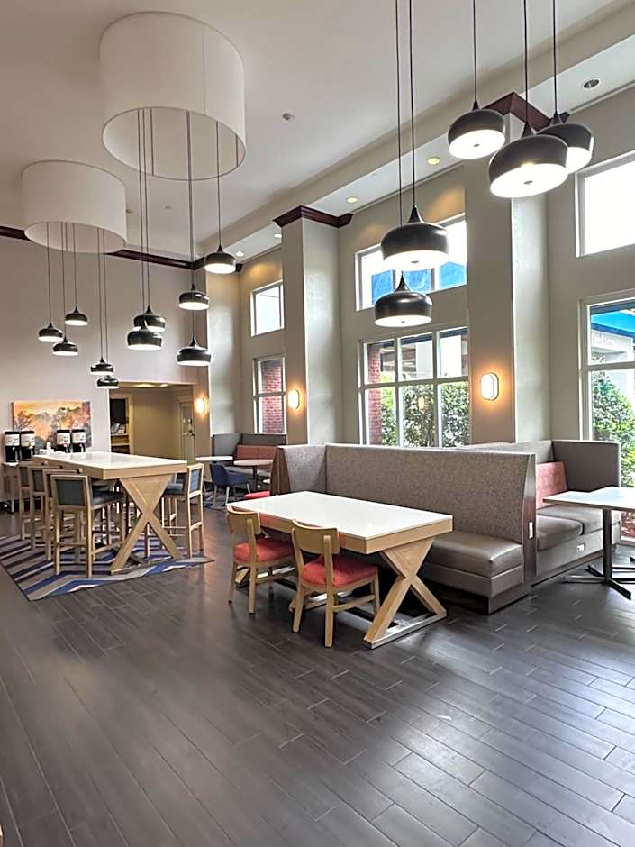 Hampton Inn By Hilton & Suites Tallahassee I-10-Thomasville Rd, Fl