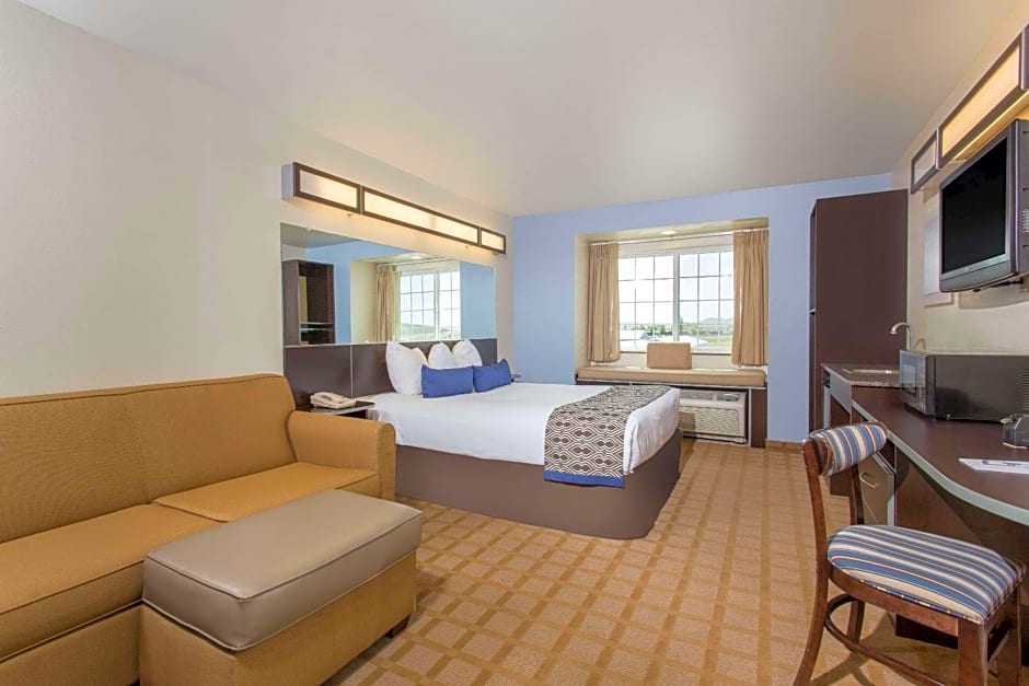 Microtel Inn & Suites By Wyndham Klamath Falls