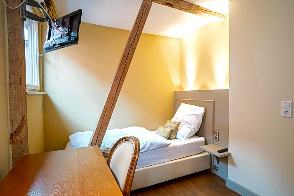 Friedrich von Schiller Hotel
