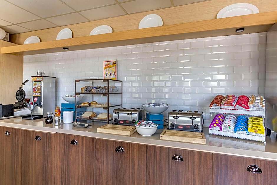 Country Inn & Suites by Radisson, Mesa, AZ