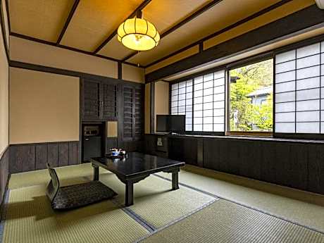 Economy Japanese-Style Room with No View (Adult Only)