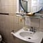 Morris House Hotel - Bed And Breakfast