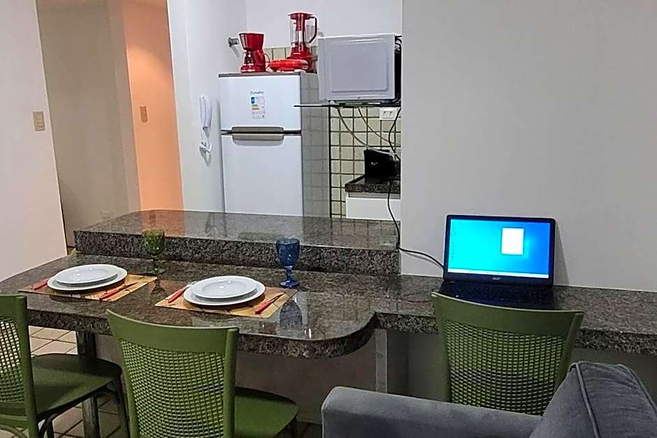 Apto a 3 minutos da praia e Piscina na cobertura