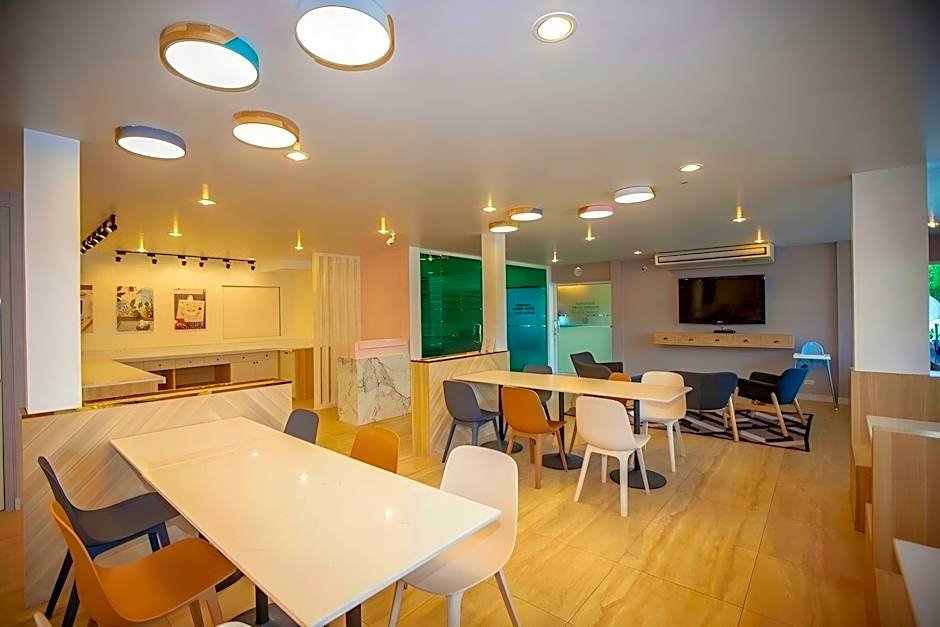 iRabbit Hotel