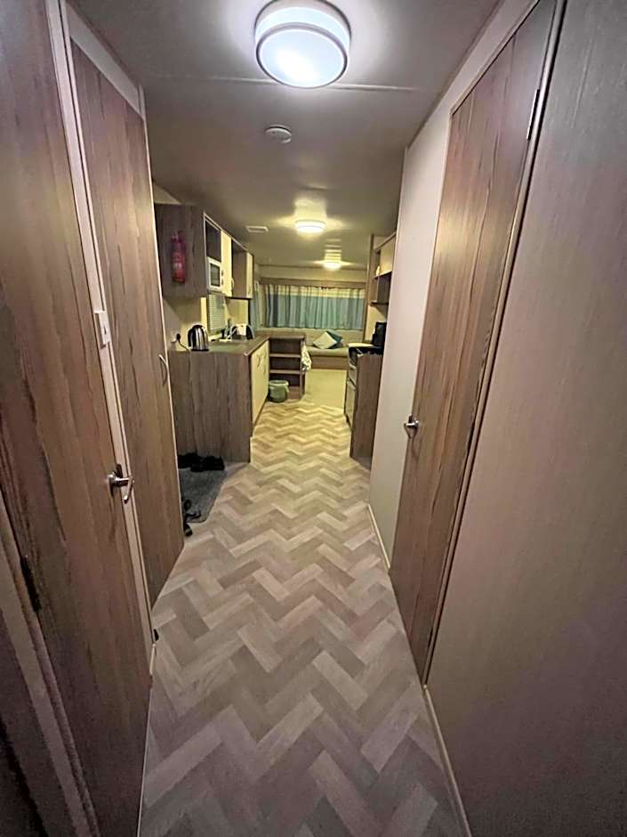 Golden Sands Mablethorpe 8 Birth Caravan