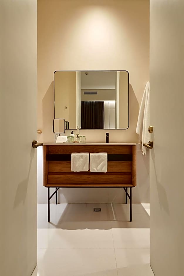 Umbral, a Curio Collection by Hilton