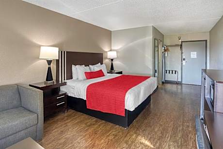 SureStay by Best Western Greenville