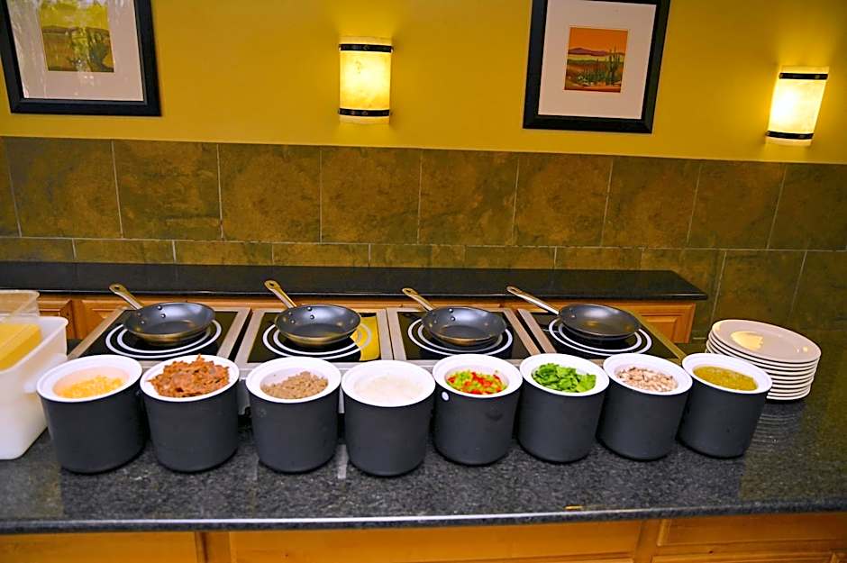 MCM Elegante Hotel & Suites Lubbock