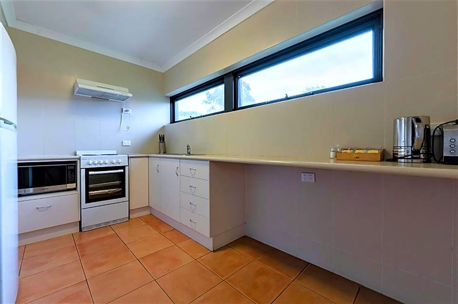 Forrest Hotel & Apartments