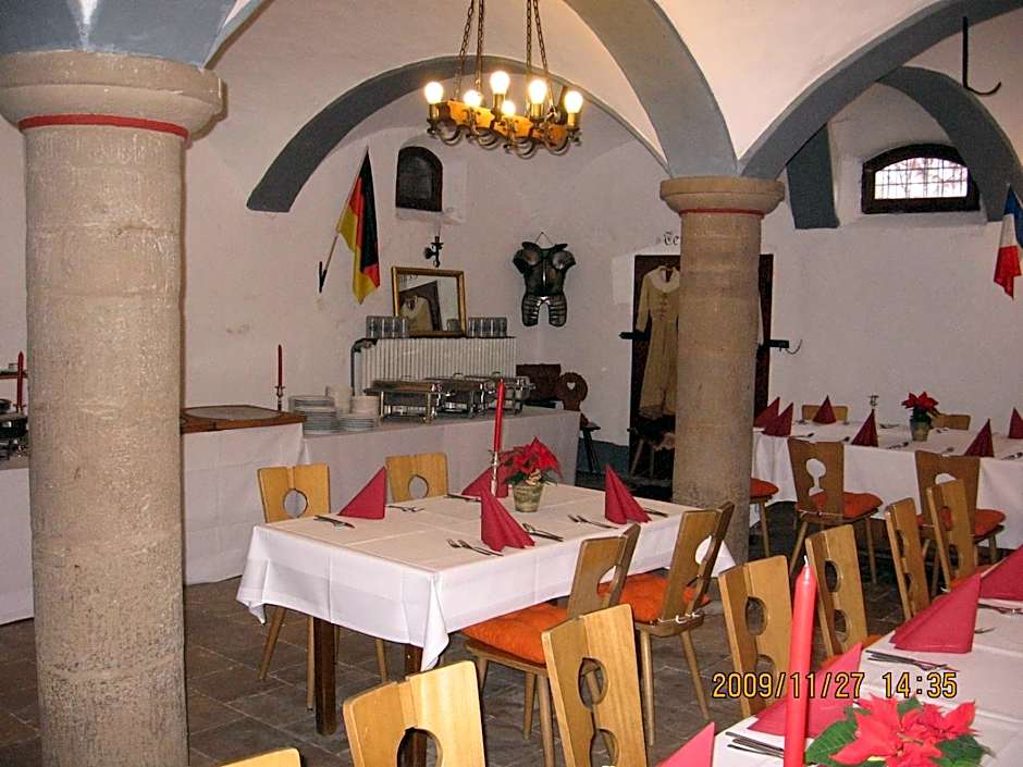 Alte Poststation Goldener Hirsch